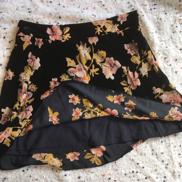 Free People Margaux Velvet Mini Skirt - Picture 7 of 14